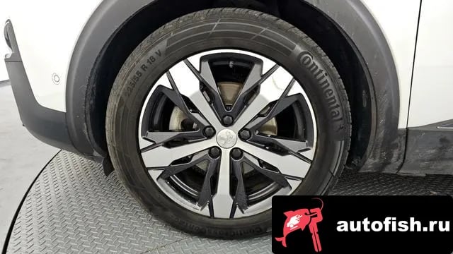 Peugeot 3008 3008 second generation 2020 года - вид 4