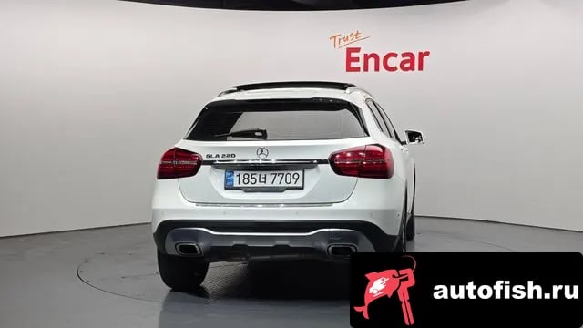 Mercedes-Benz GLA-Class GLA-Class X156 2018 года - вид 4