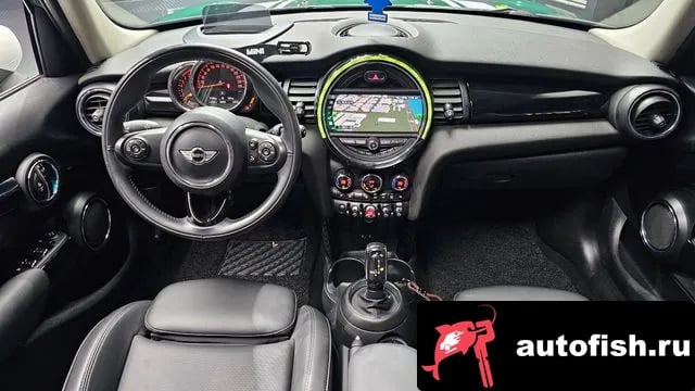 Mini Cooper Cooper 2020 года - похожие автомобили