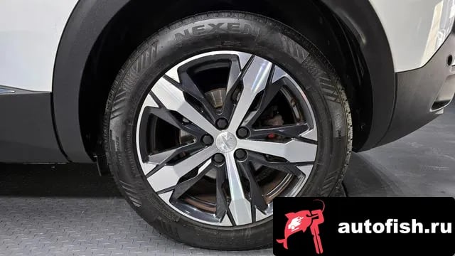 Peugeot 3008 3008 second generation 2021 года - вид 5