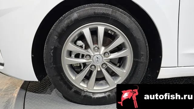 Hyundai AVANTE The New Avante AD 2019 года - вид 5