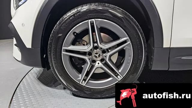 Mercedes-Benz GLB-Class GLB-Class X247 2021 года - вид 5