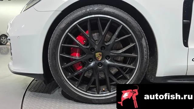 Porsche Panamera Panamera (971) 2019 года - вид 5