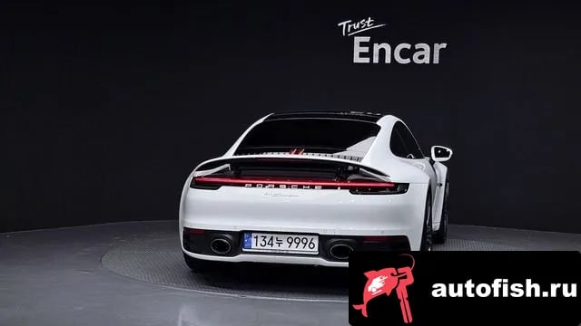 Porsche 911 911 (992) 2024 года - вид 4