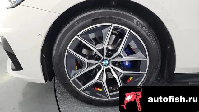BMW 5-Series 5 Series (G60) 2024 года - вид 5