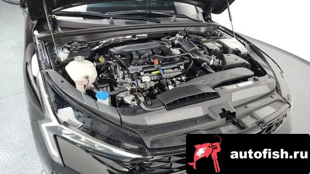 Kia K5 The New K5 3rd generation 2025 года - похожие автомобили