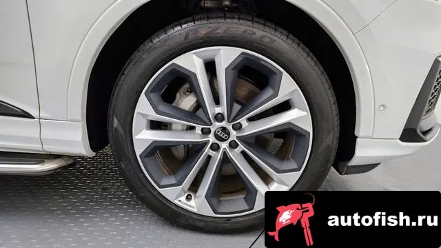 Audi Q7 Q7 (4M) 2022 года - похожие автомобили