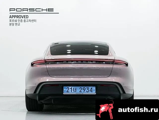 Porsche Taycan Taikan 2023 года - вид 4