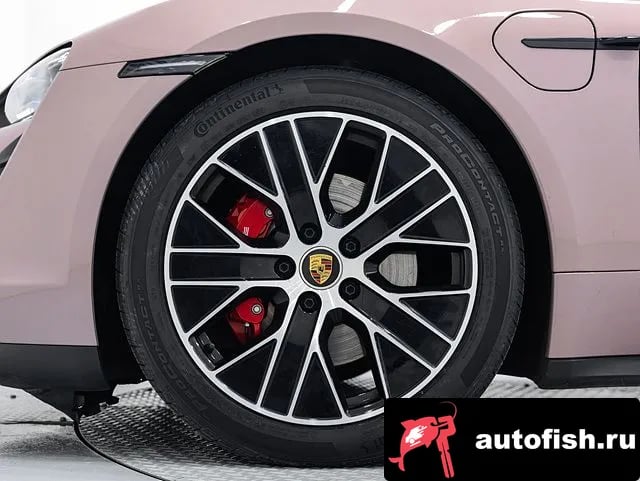 Porsche Taycan Taikan 2023 года - вид 5