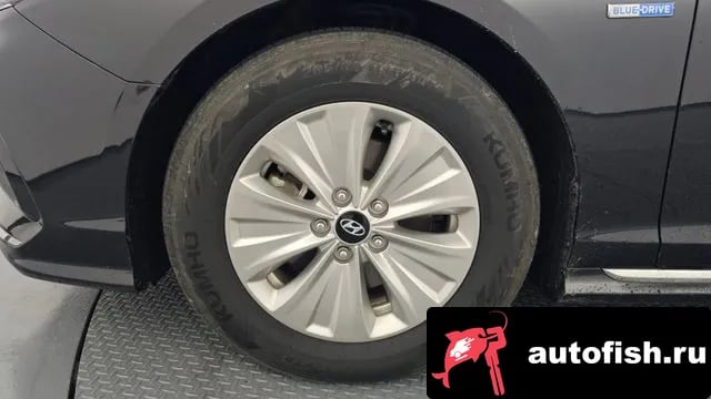 Hyundai Sonata Sonata New Rise Hybrid 2018 года - вид 5