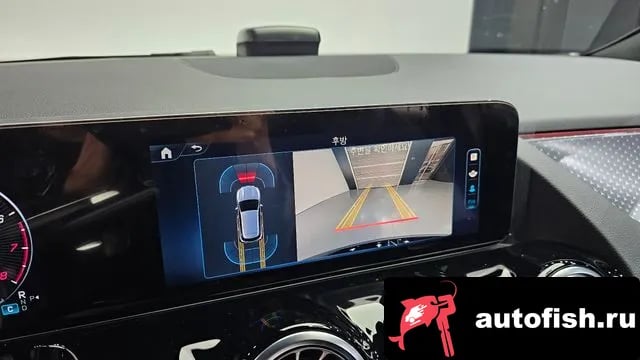 Mercedes-Benz GLA-Class GLA - Class H247 2025 года - похожие автомобили