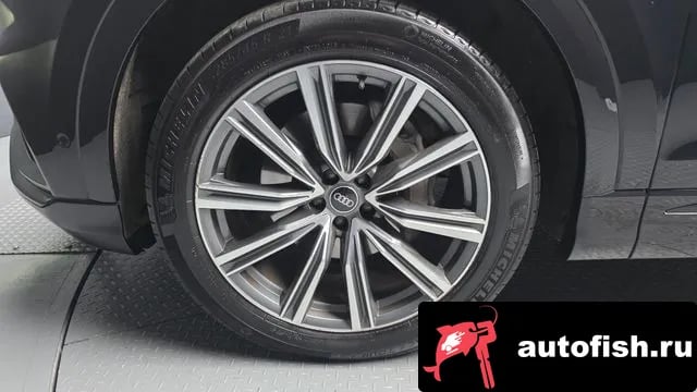 Audi Q8 Q8 (4M) 2021 года - вид 5