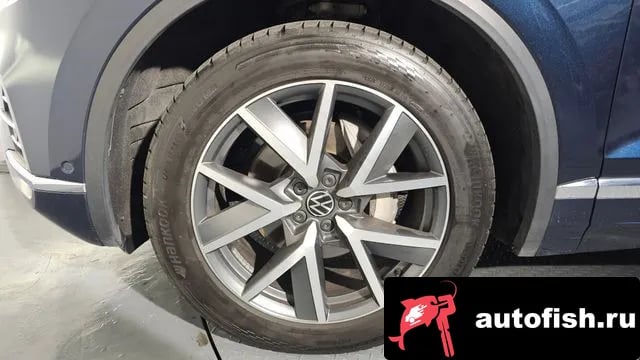 Volkswagen Touareg Tuareg 3rd generation 2023 года - вид 5