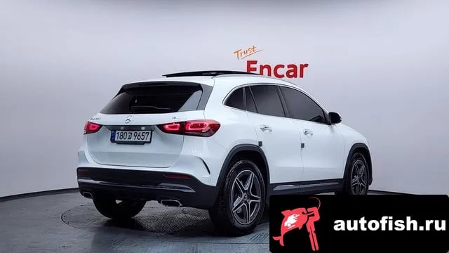 Mercedes-Benz GLA-Class GLA - Class H247 2020 года - вид 2