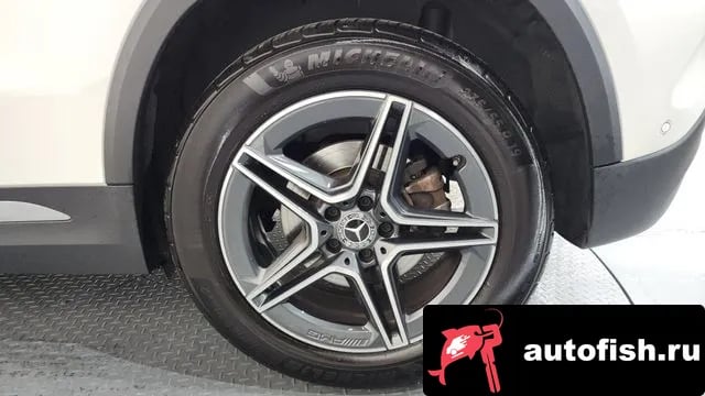 Mercedes-Benz GLA-Class GLA - Class H247 2020 года - вид 5