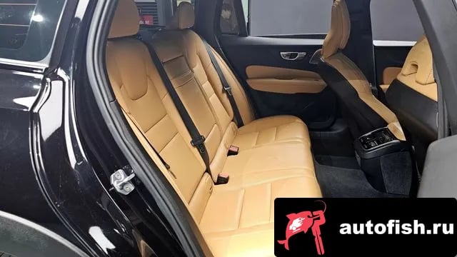 Volvo V60 V60 Cross-country 2nd Generation 2020 года - похожие автомобили