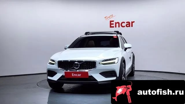 Volvo V60 V60 Cross-country 2nd Generation 2019 года - вид 3