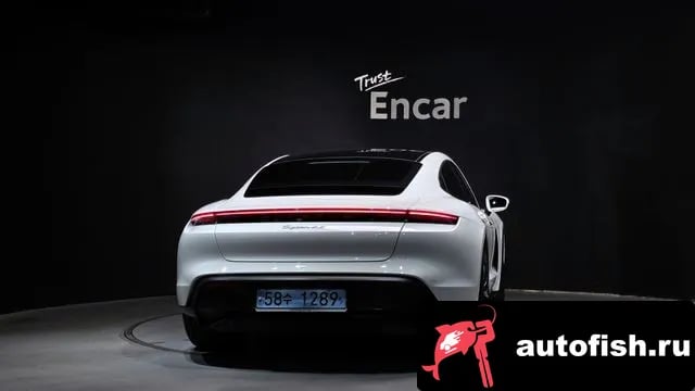 Porsche Taycan Taikan 2021 года - вид 4