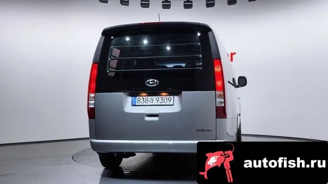 Hyundai Staria Staria 2023 года - похожие автомобили