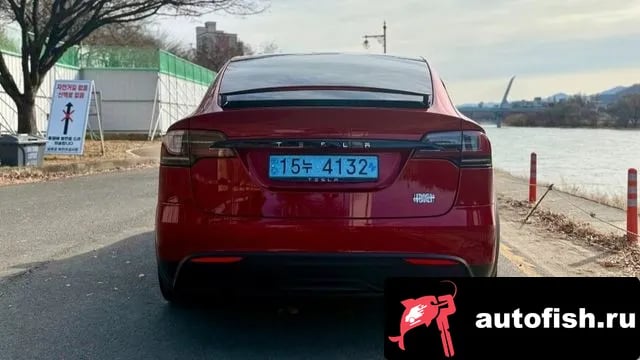 Tesla Model X Model X 2023 года - вид 6