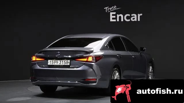 Lexus ES ES300h 7th generation 2020 года - вид 2