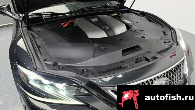 Lexus LS LS500h 5th generation 2018 года - вид 6