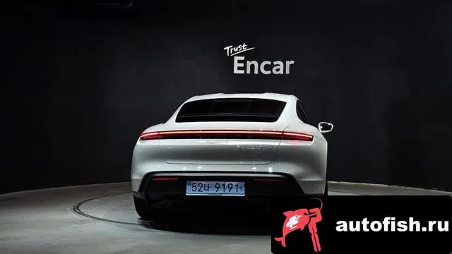 Porsche Taycan Taikan 2025 года - вид 4