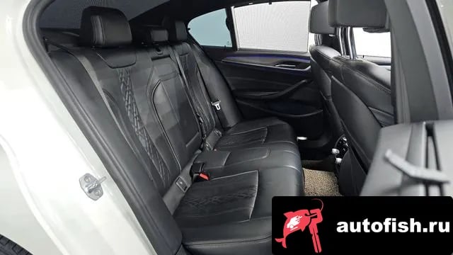 BMW 5-Series 5 Series (G30) 2019 года - похожие автомобили