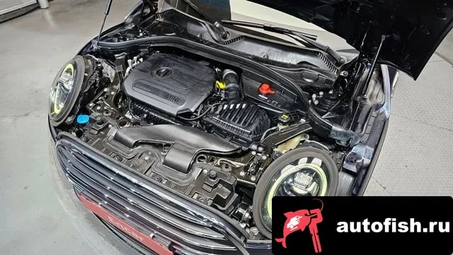 Mini Clubman Cooper Clubman 2020 года - вид 6