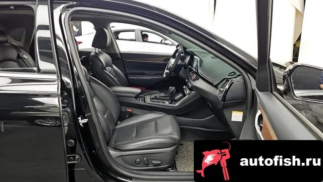 Hyundai Grandeur Granger IG Hybrid 2017 года - похожие автомобили