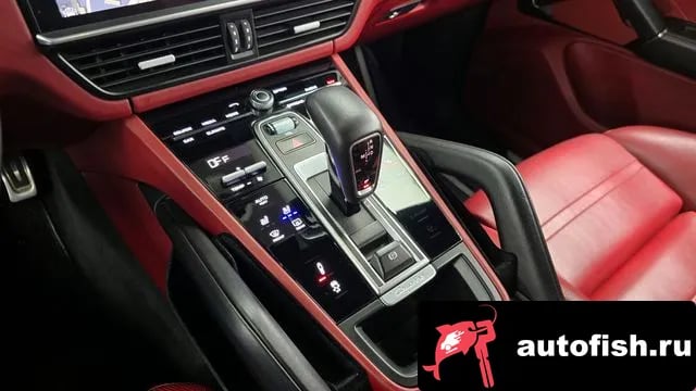 Porsche Cayenne Cayenne (PO536) 2019 года - похожие автомобили