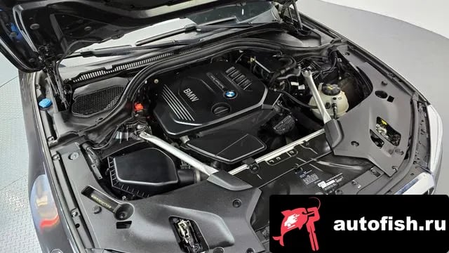 BMW 5-Series 5 Series (G30) 2018 года - вид 6