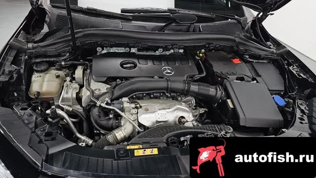 Mercedes-Benz GLA-Class GLA - Class H247 2022 года - вид 6