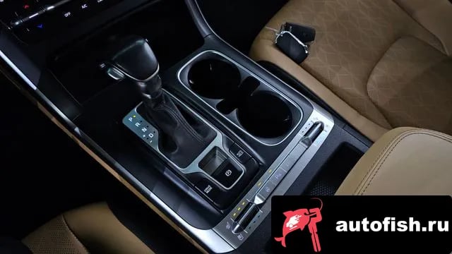 Kia Carnival Carnival 4th generation 2022 года - похожие автомобили
