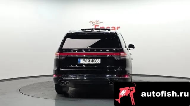 Lincoln Aviator Aviator 2nd generation 2023 года - вид 4