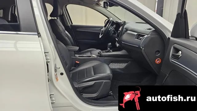 Renault Korea (Samsung) XM3 XM3 2022 года - похожие автомобили