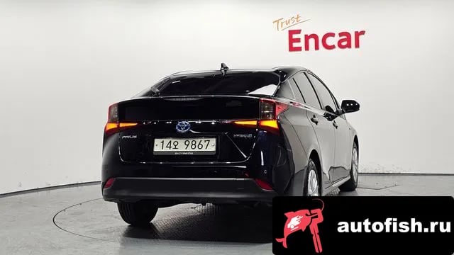 Toyota Prius Prius 4th Generation 2019 года - вид 4