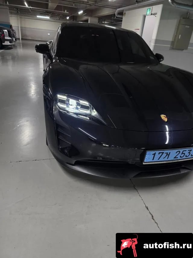 Porsche Taycan Taikan 2022 года - вид 2