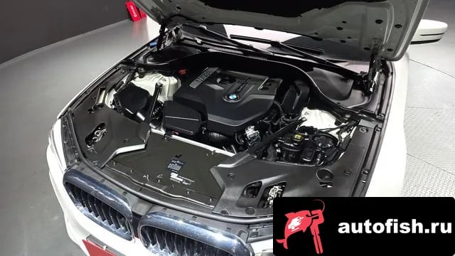 BMW 5-Series 5 Series (G30) 2018 года - вид 6