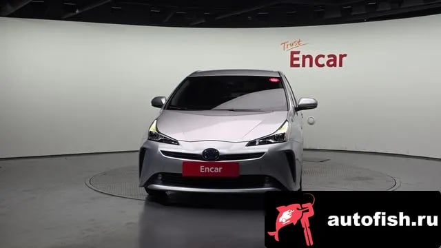 Toyota Prius Prius 4th Generation 2021 года - вид 3