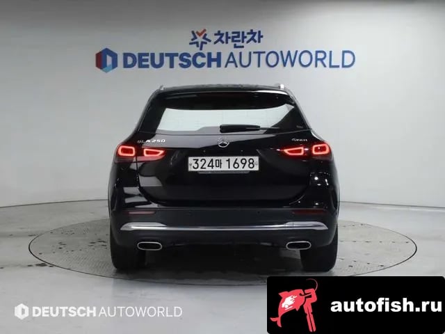 Mercedes-Benz GLA-Class GLA - Class H247 2020 года - вид 4