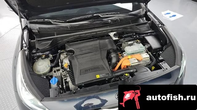 Kia Niro Niro 2018 года - похожие автомобили