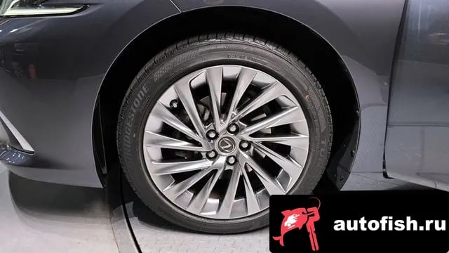 Lexus ES ES300h 7th generation 2024 года - вид 5