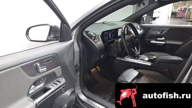 Mercedes-Benz EQA EQA H243 2021 года - похожие автомобили