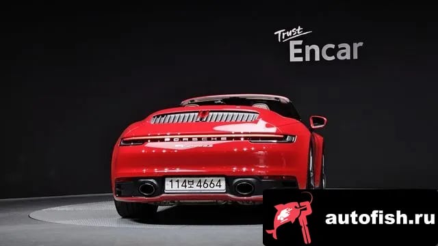 Porsche 911 911 (992) 2021 года - вид 4