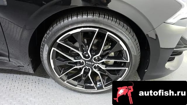 Kia K5 K5 3rd generation 2021 года - похожие автомобили