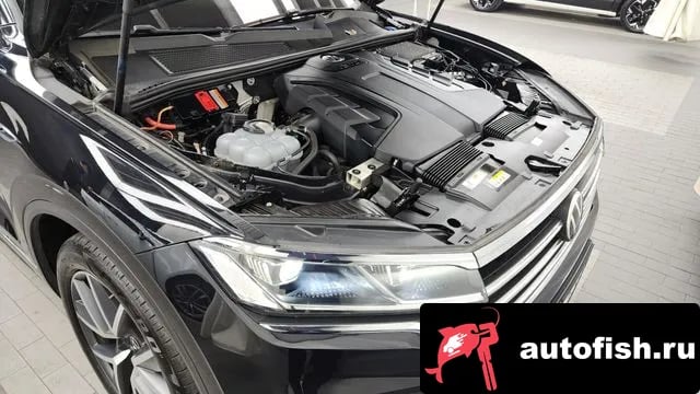 Volkswagen Touareg Tuareg 3rd generation 2020 года - вид 6