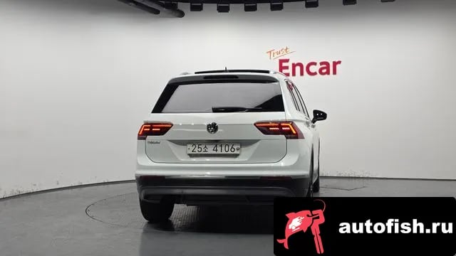 Volkswagen Tiguan Tiguan second Generation 2018 года - вид 4