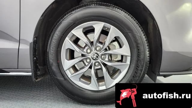 Toyota Sienna Siena 4th Generation 2024 года - вид 5