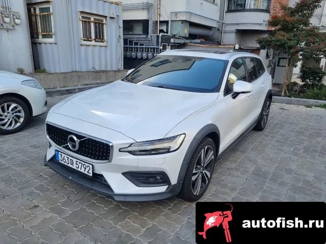 Volvo V60 V60 Cross-country 2nd Generation 2020 года - вид 3